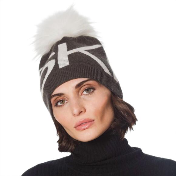 LINDA RICHARDS Accessories - NEW LINDA RICHARDS women's ski angora wool pom hat in olive green